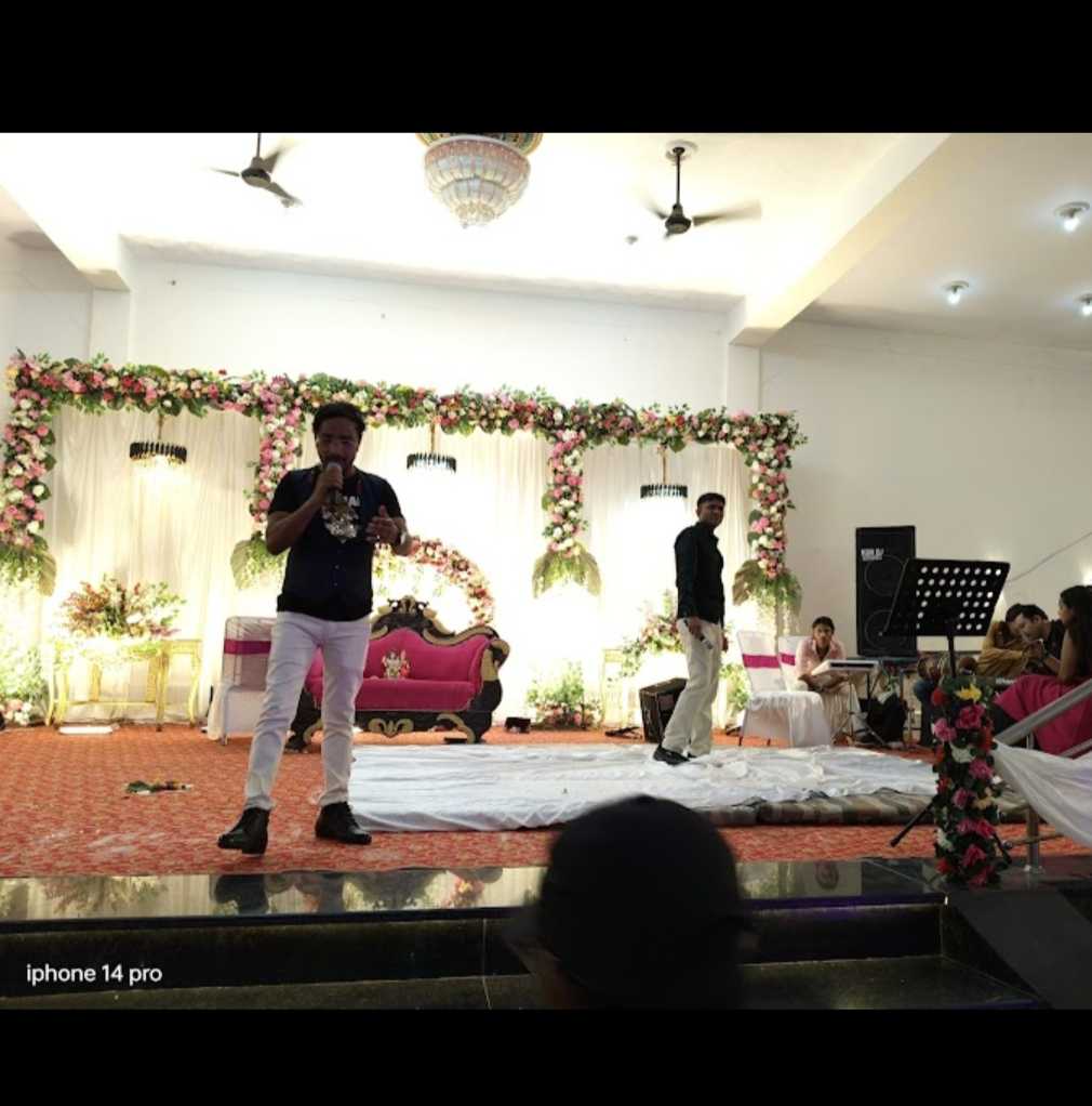 1st image description