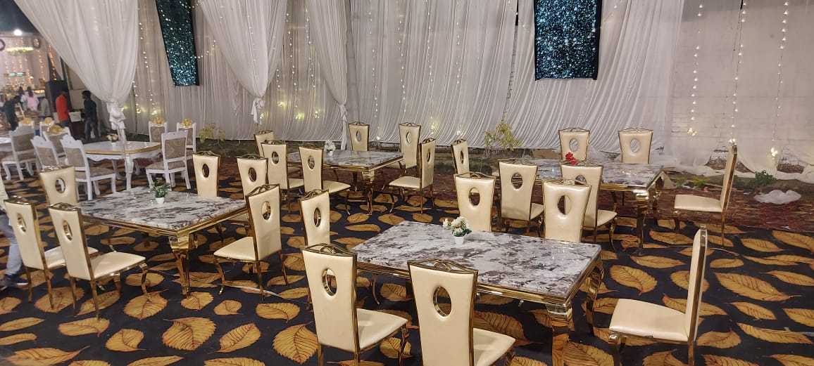 1st image description