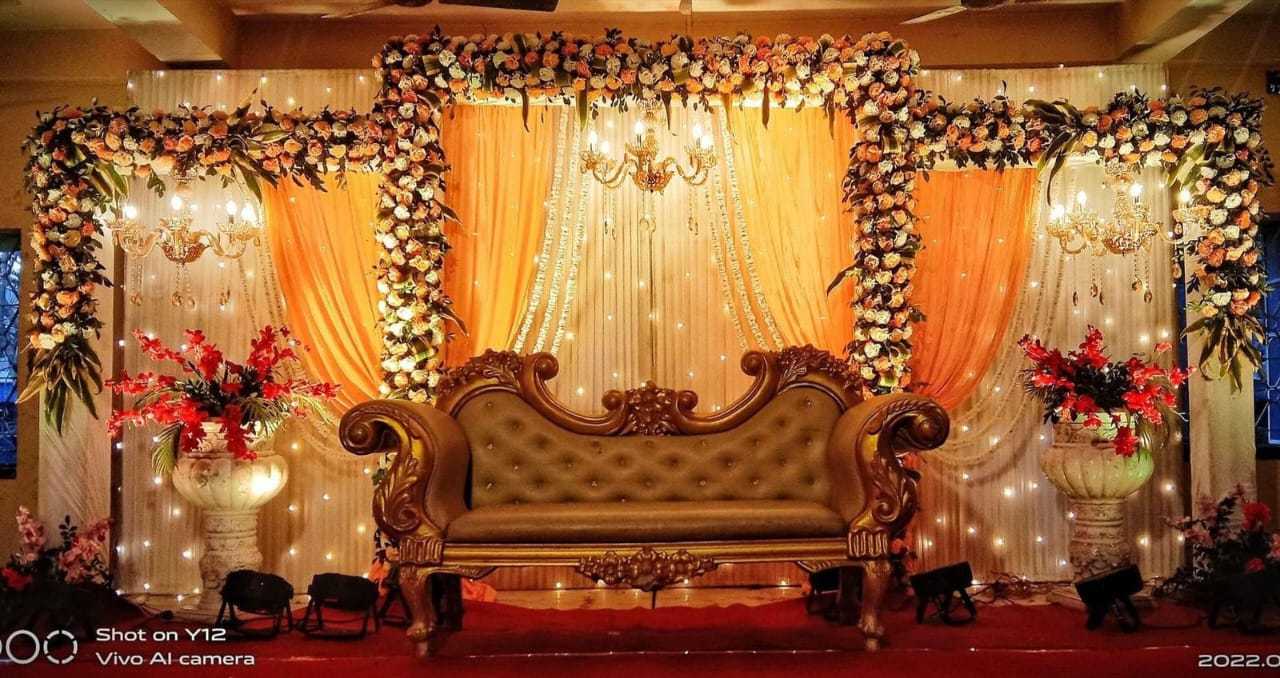 1st image description