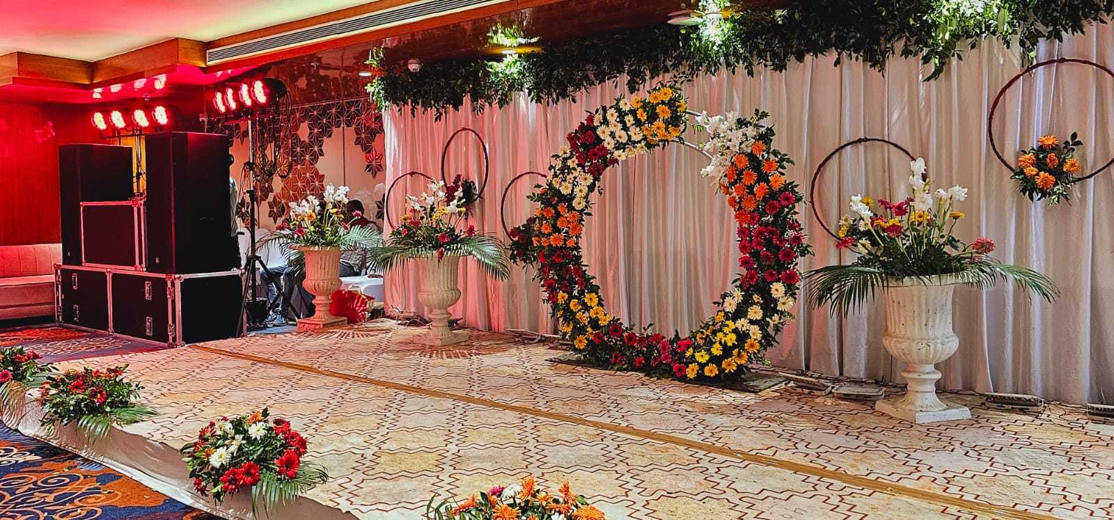 1st image description