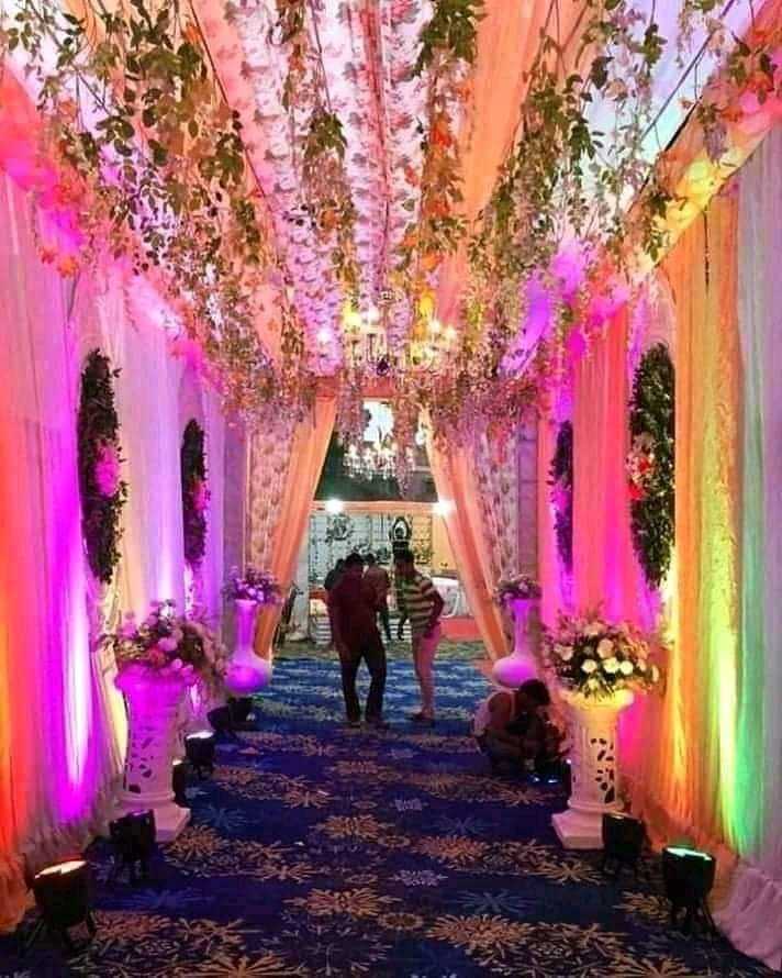 1st image description