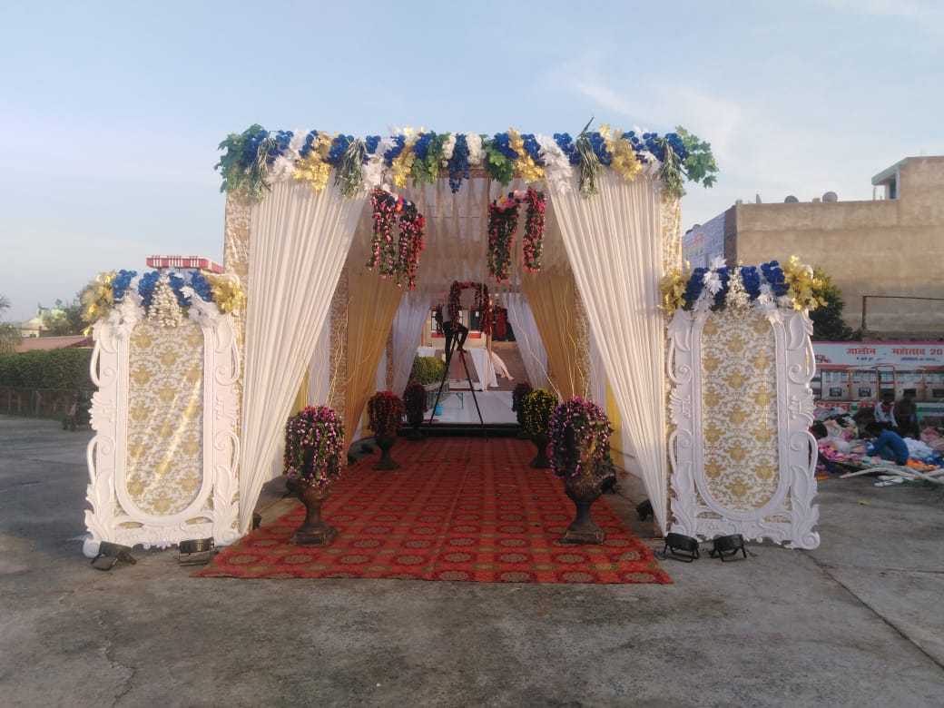 1st image description