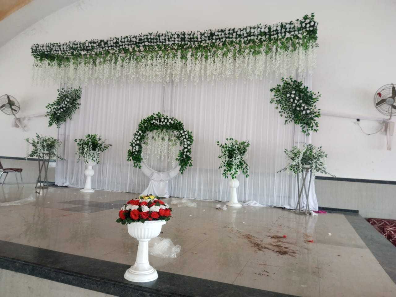 1st image description