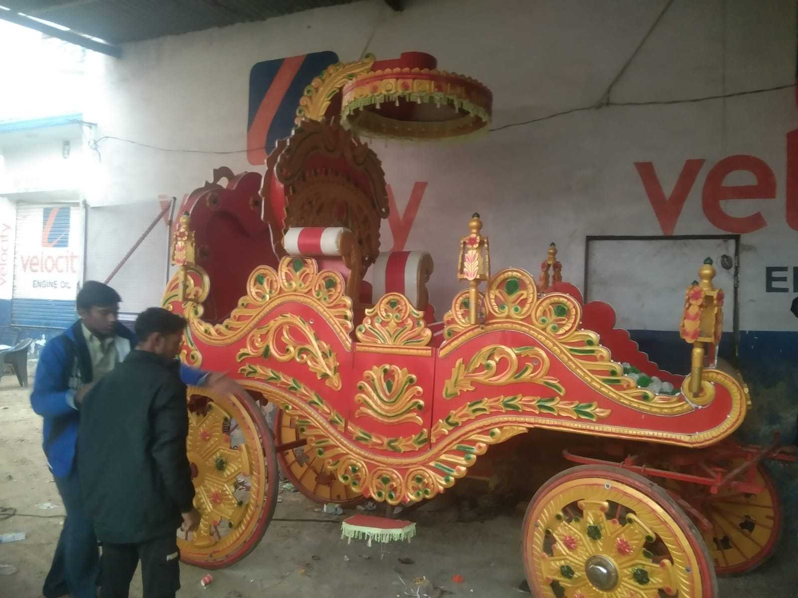 1st image description