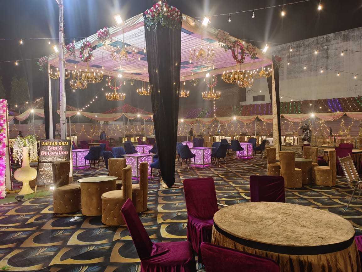 1st image description