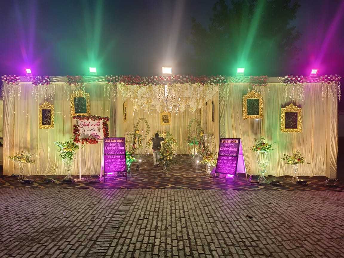 1st image description