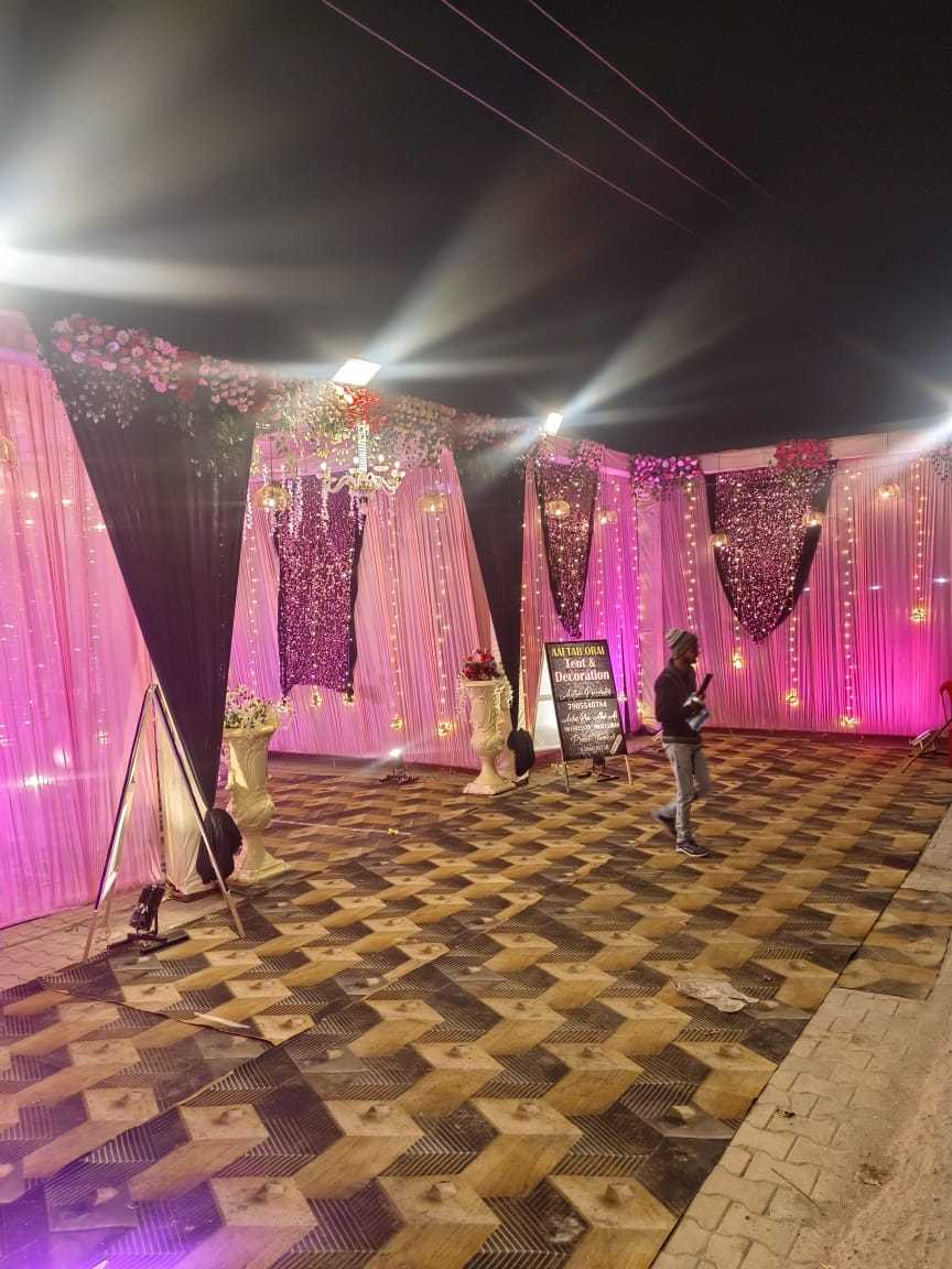 1st image description