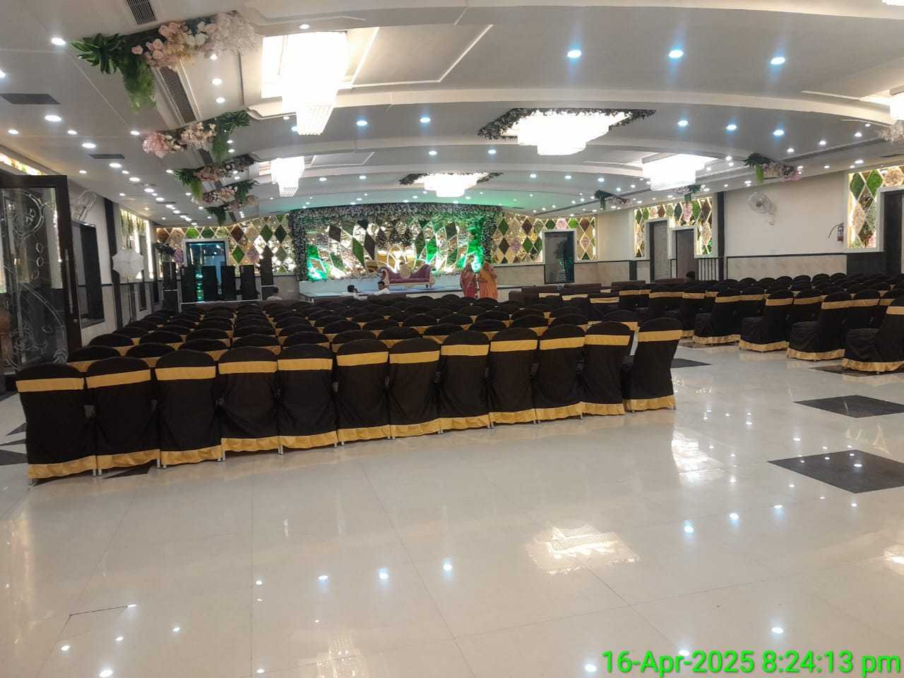 1st image description