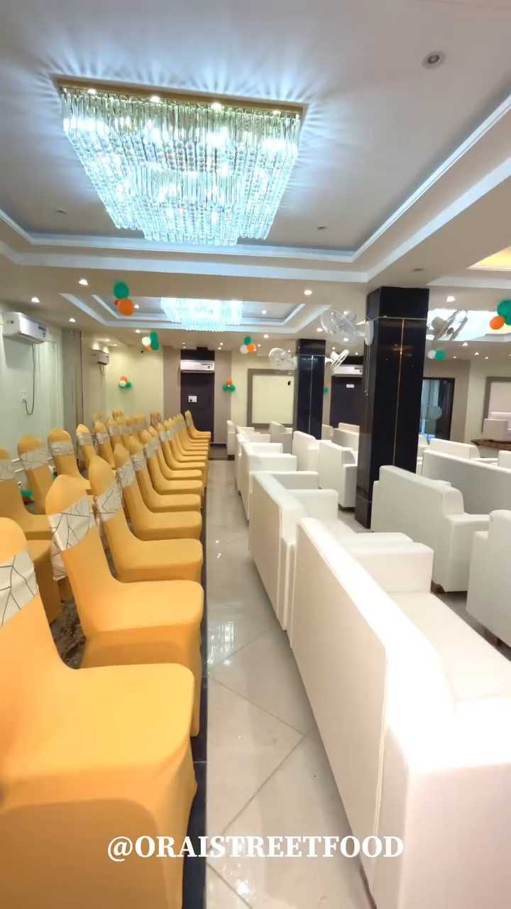 1st image description