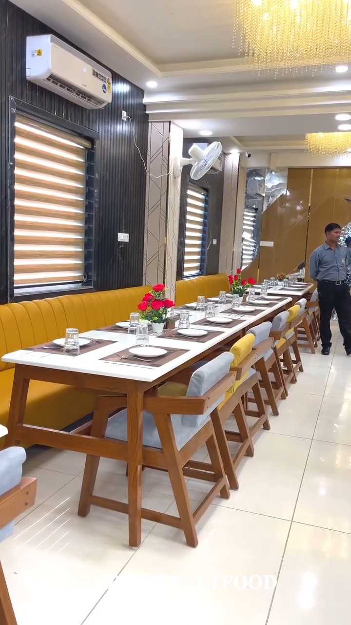 1st image description