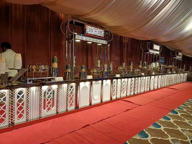 1st image description