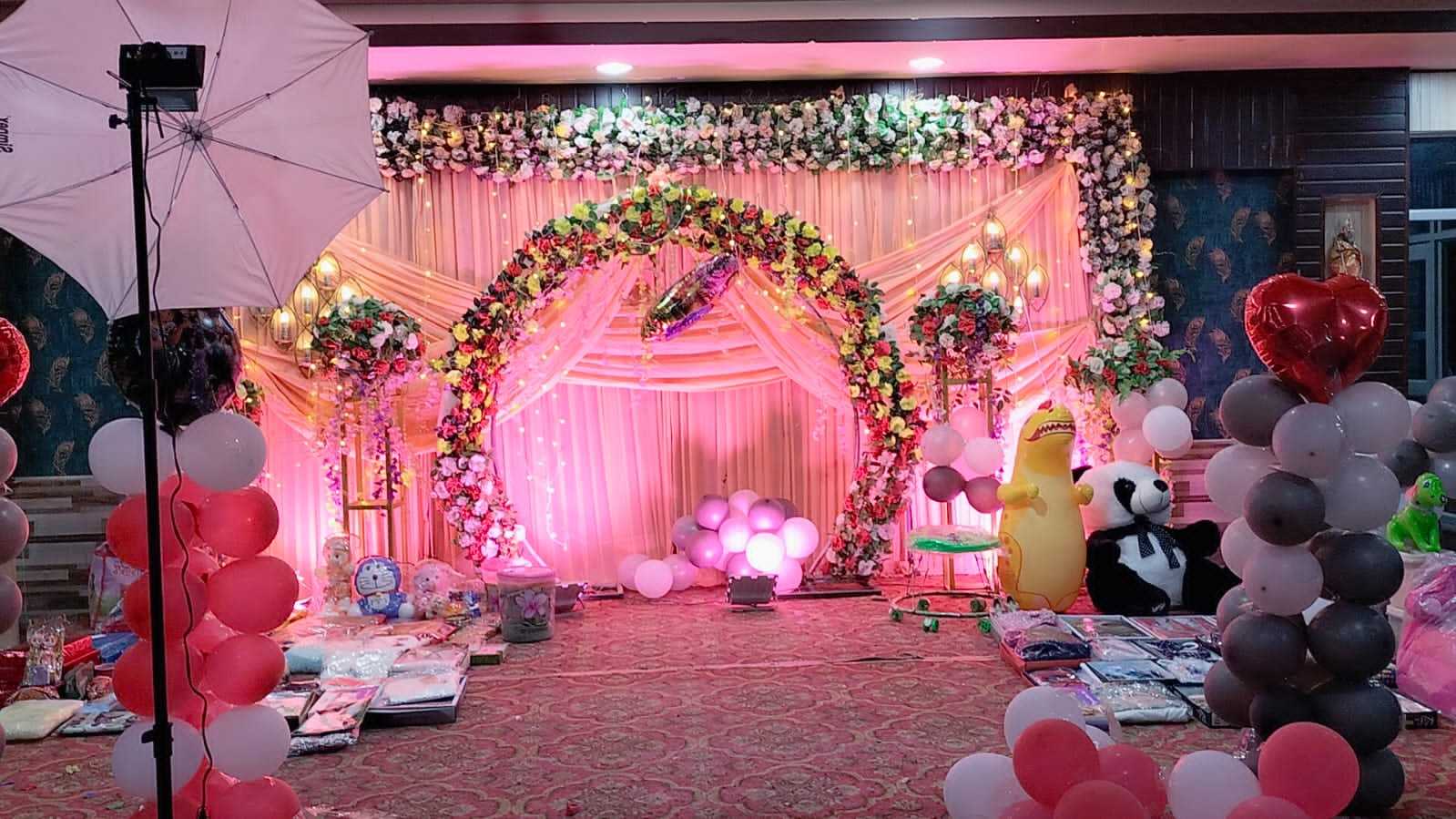 1st image description