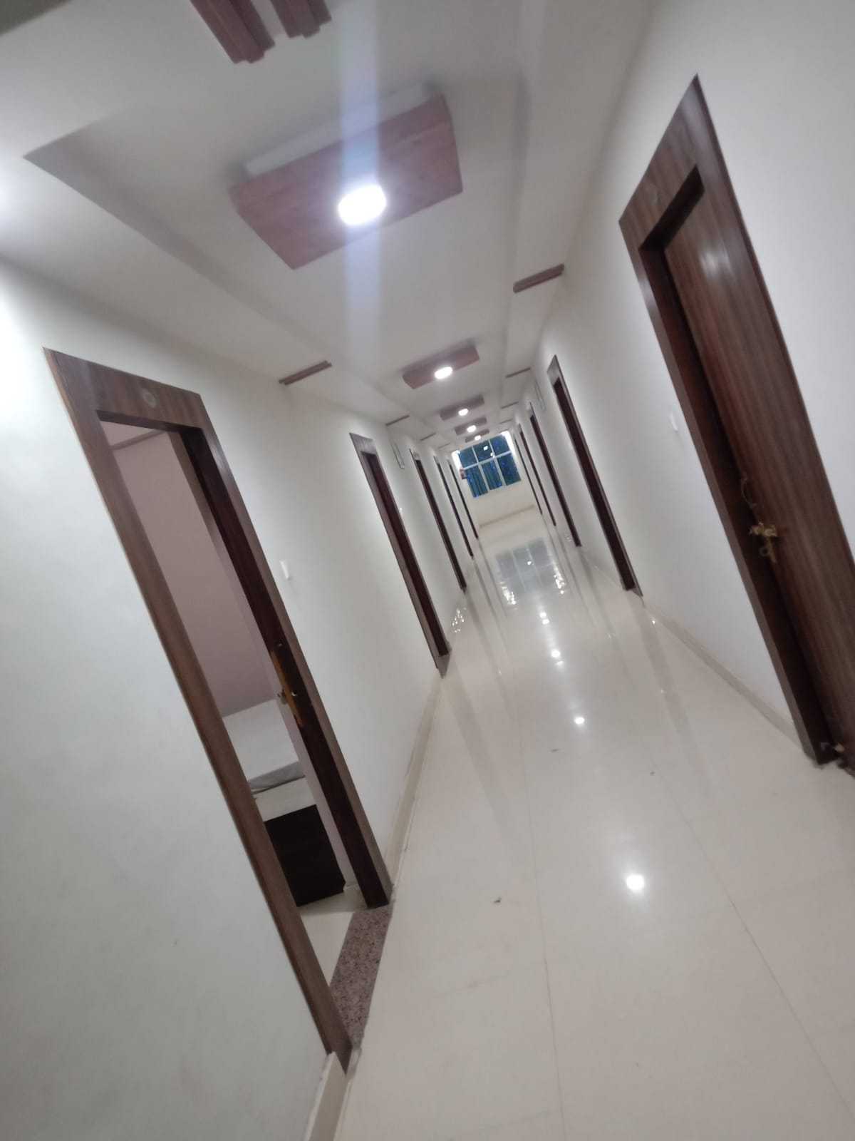 1st image description