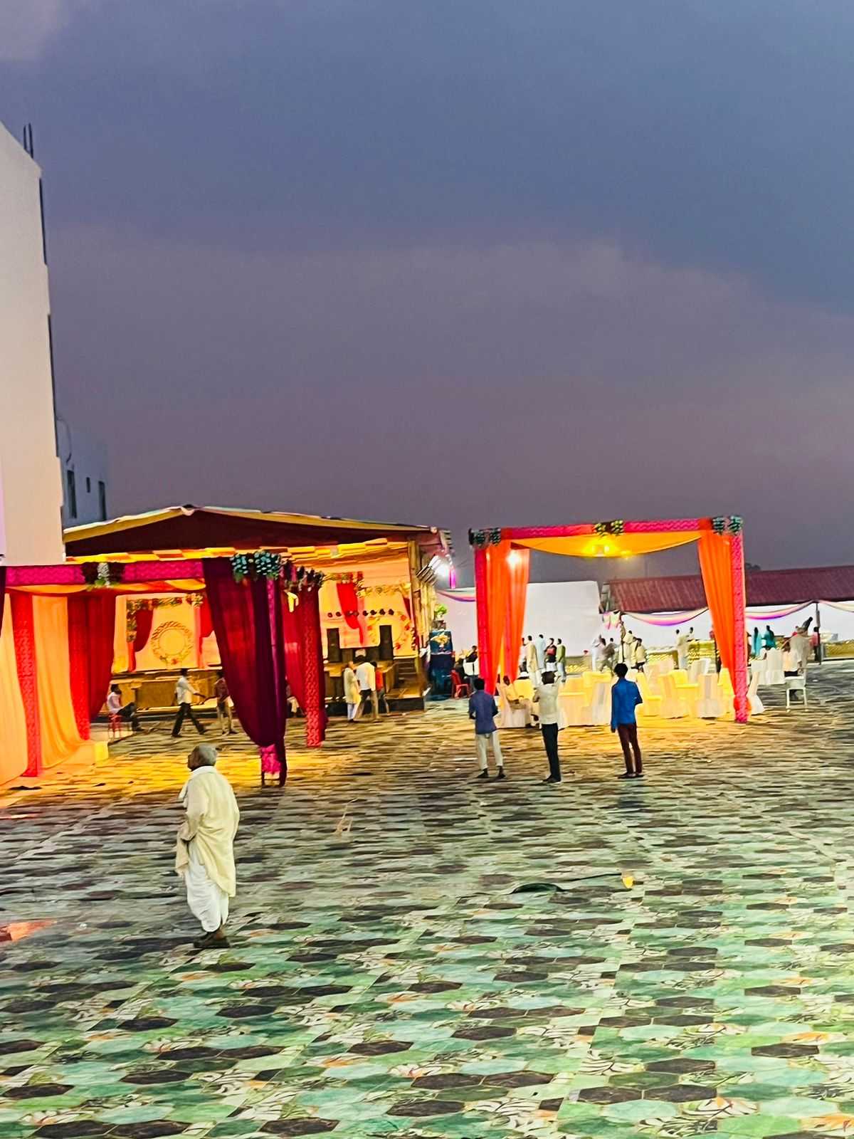 1st image description