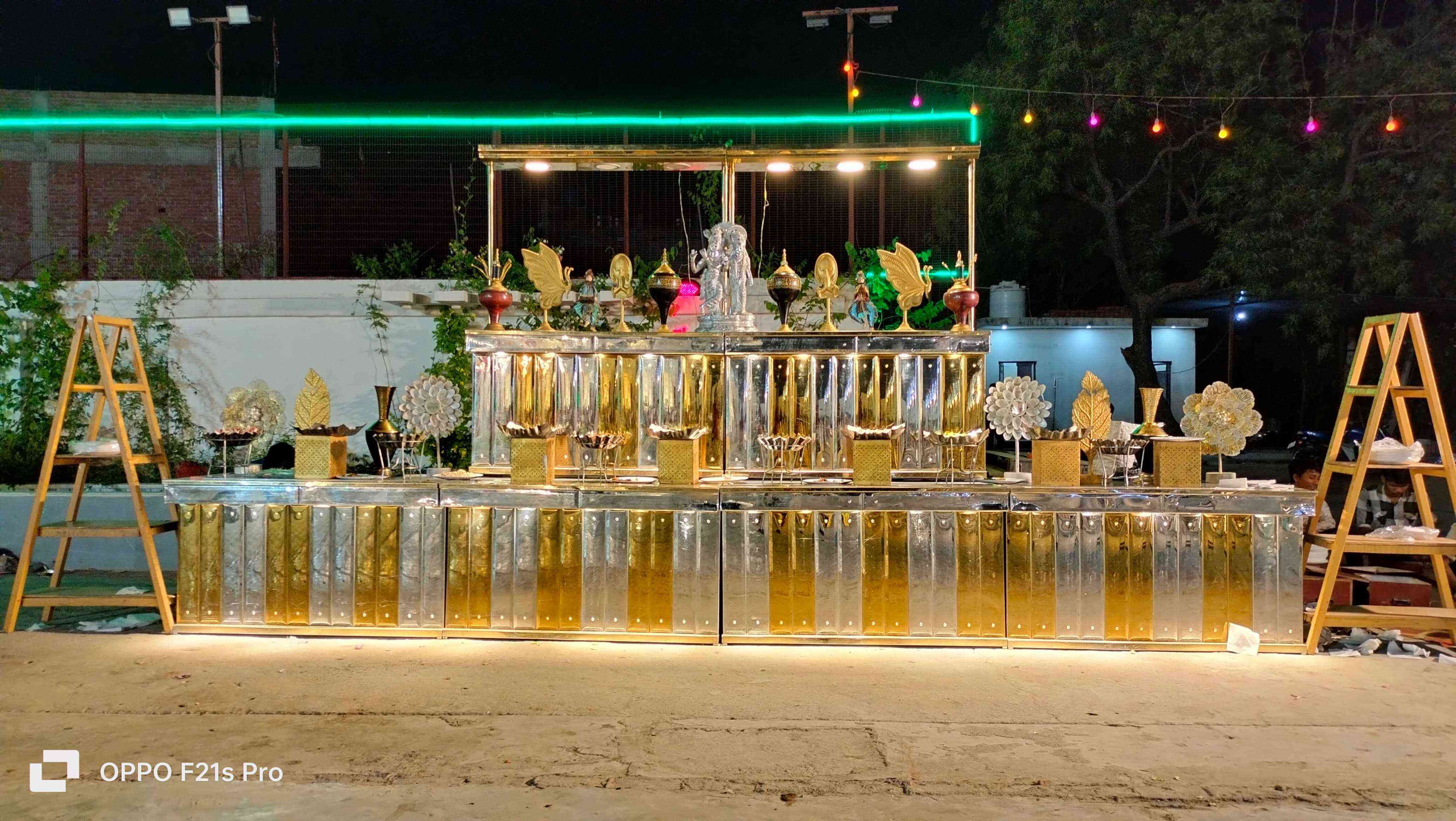 1st image description