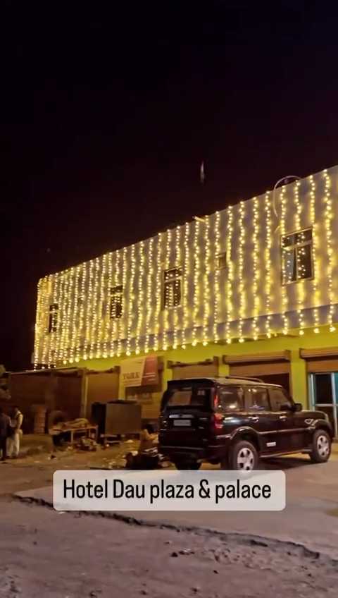 1st image description