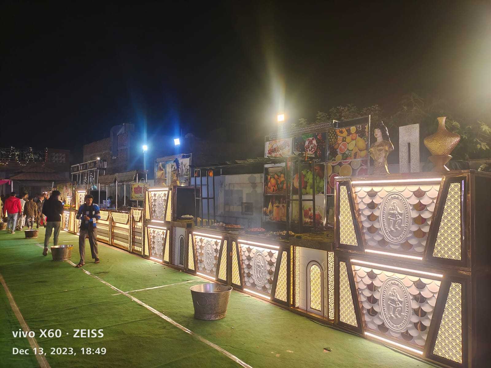 1st image description