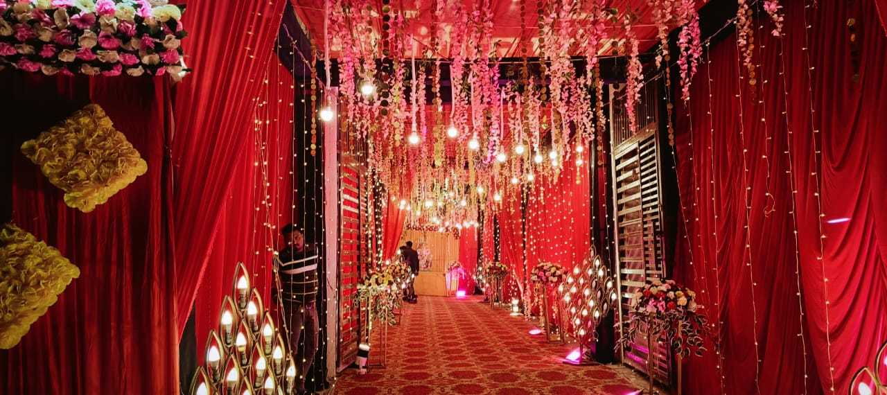 1st image description