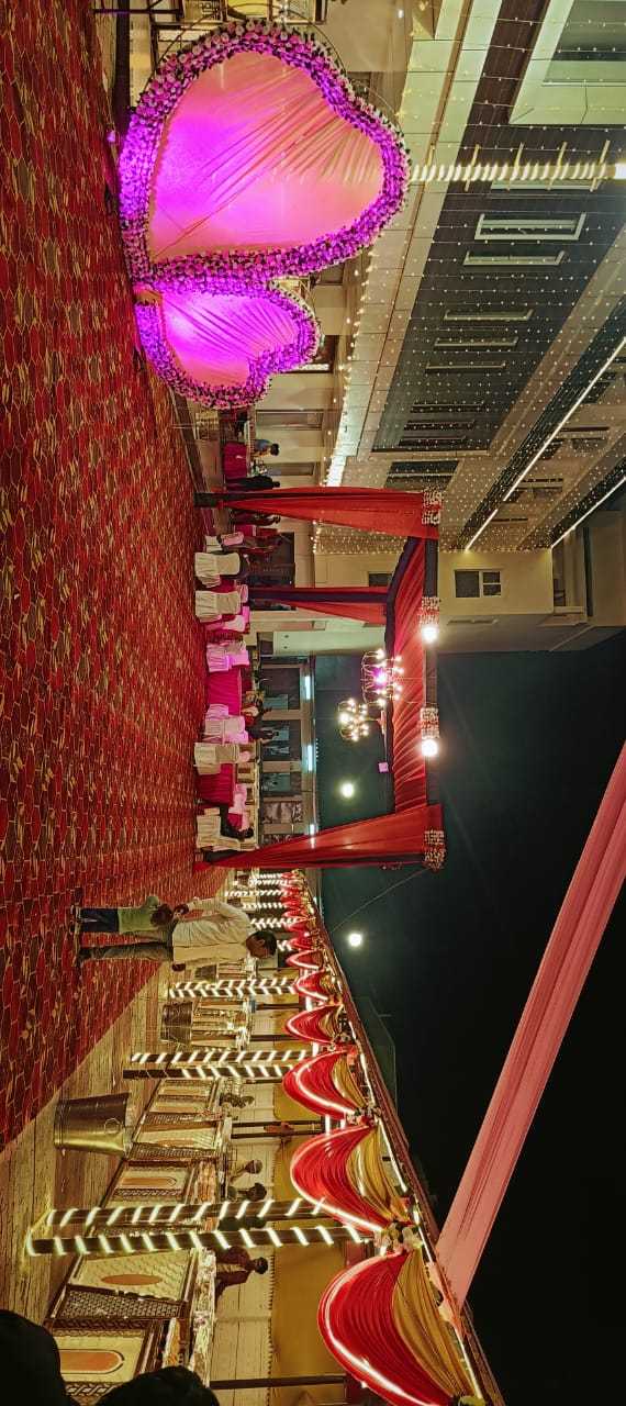 1st image description