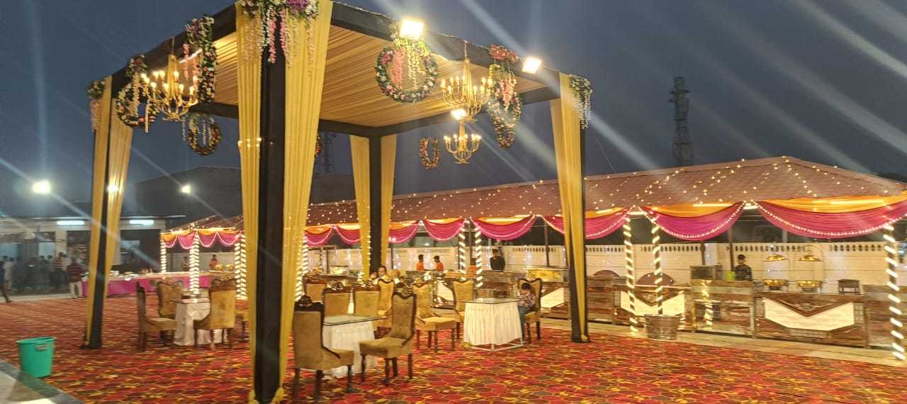 1st image description